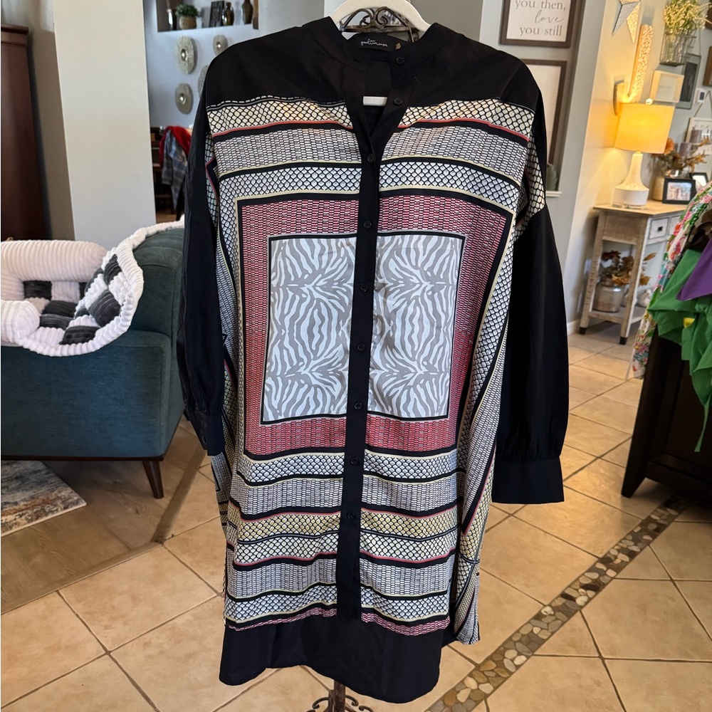 Goodtimeusa Funky button down shirt dress EUC M/L
Fits big